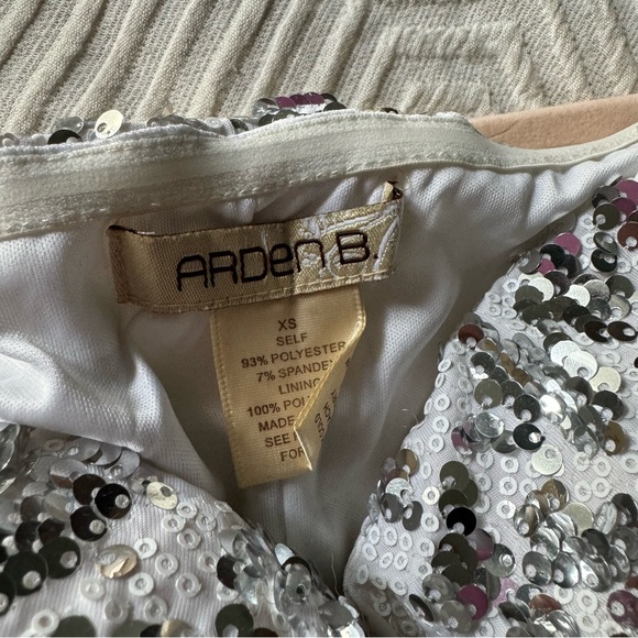 Arden B strapless sequin mini dress - Picture 3 of 3